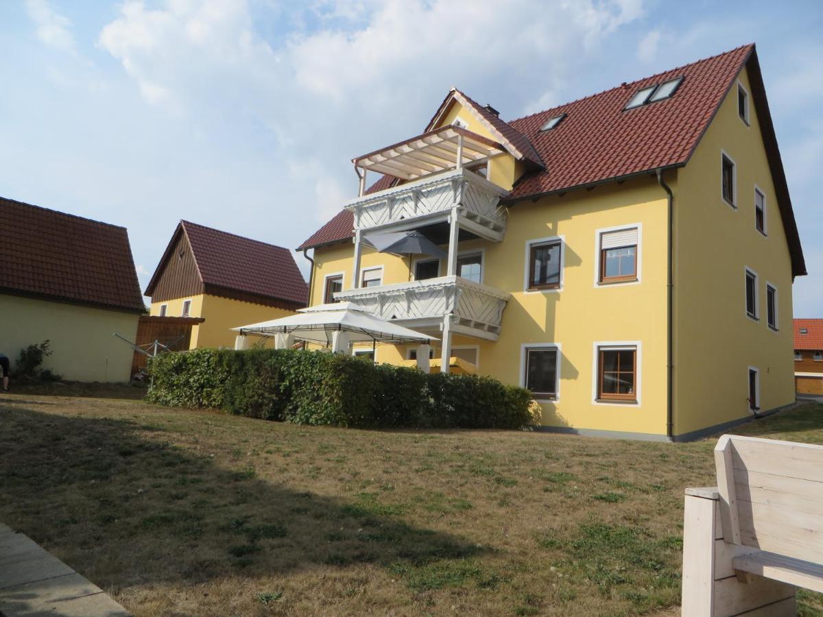 Pension-Gaestehaus Kueblboeck Neualbenreuth Eksteriør billede